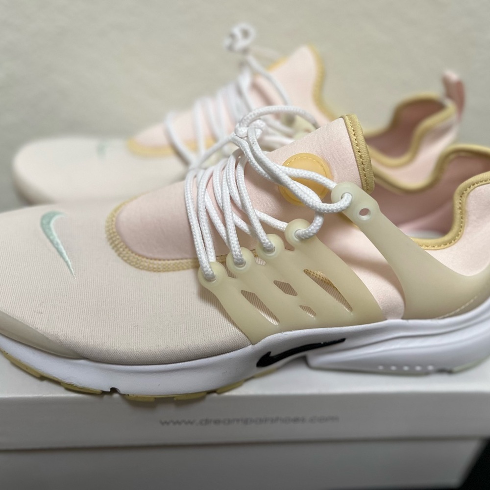 Nike Air Presto Sneakers